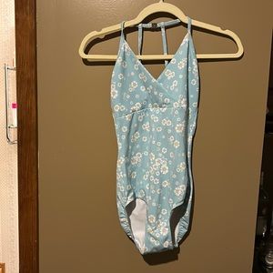 ELEVÉ DAISY LEOTARD